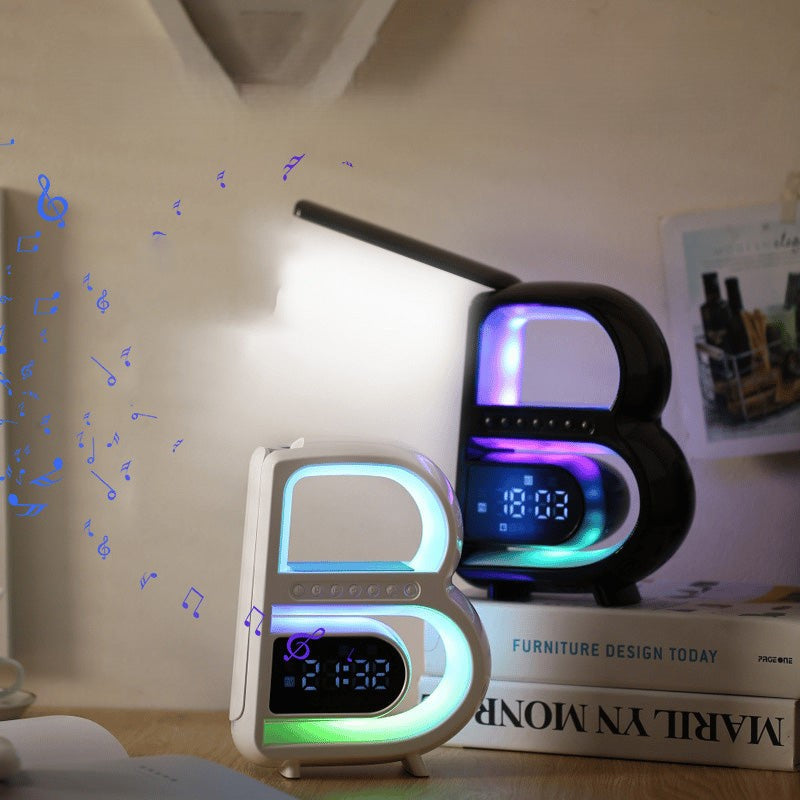 BrightB - Lampe de bureau LED Lettre B avec horloge et étagère