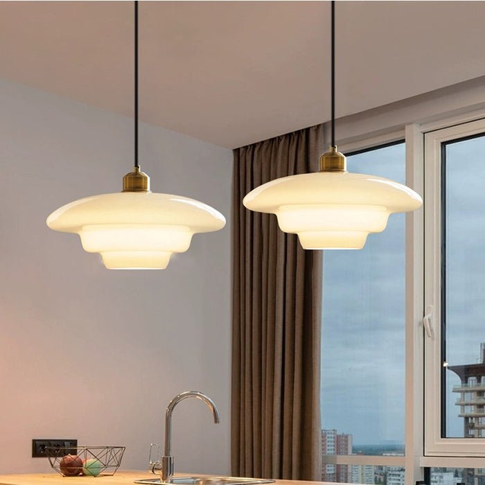 Lampe suspendue élégante