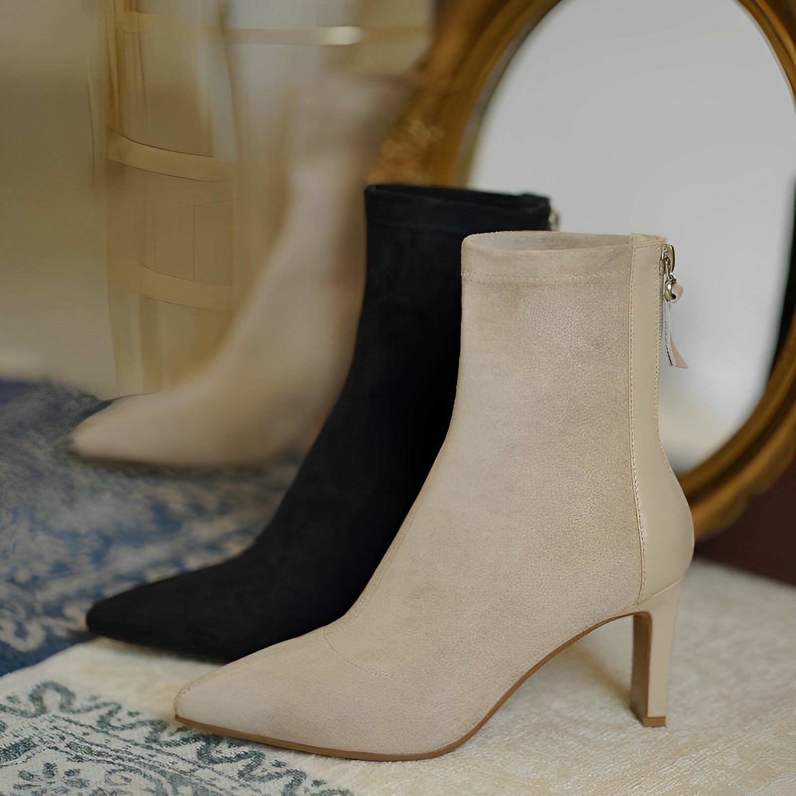 Bottines Freja Élégantes à Talon Haut et Fermeture Éclair