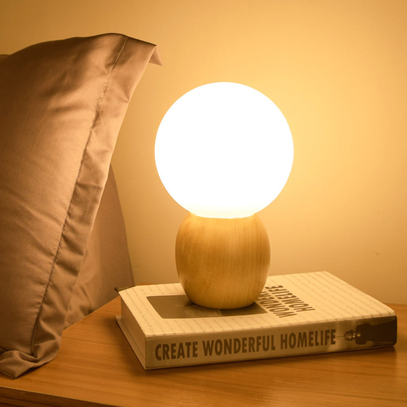 SoftLume - Lampe de table élégante en bois naturel avec verre rond
