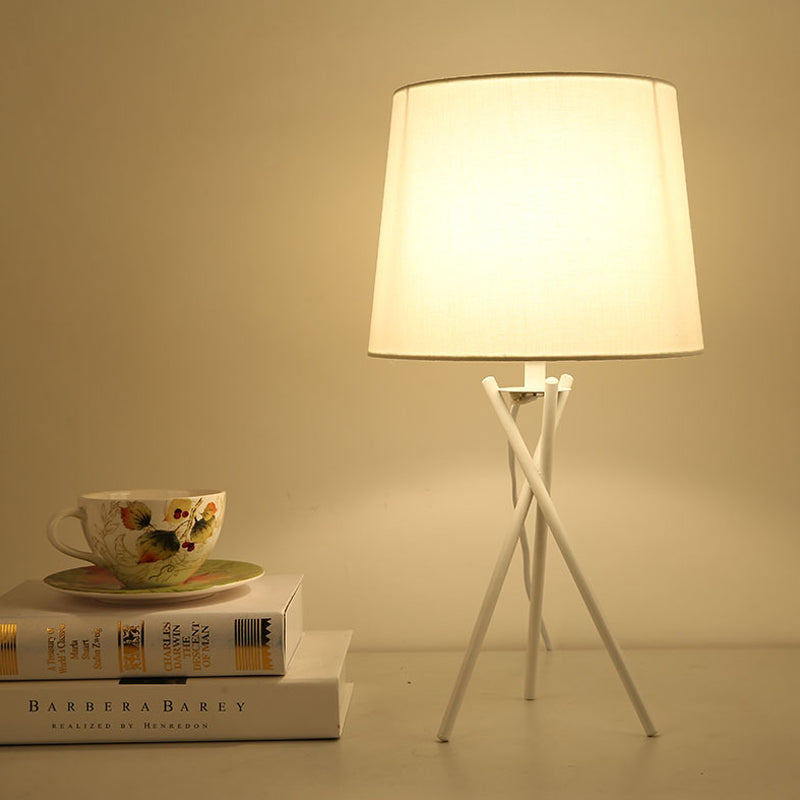Glow – Lampe rustique moderne au design conique