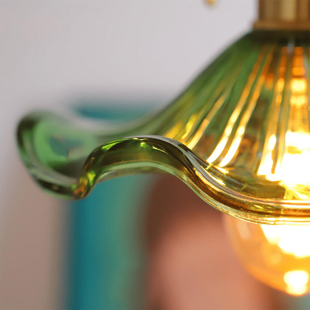 Lampe stylée à fleur d'hibiscus
