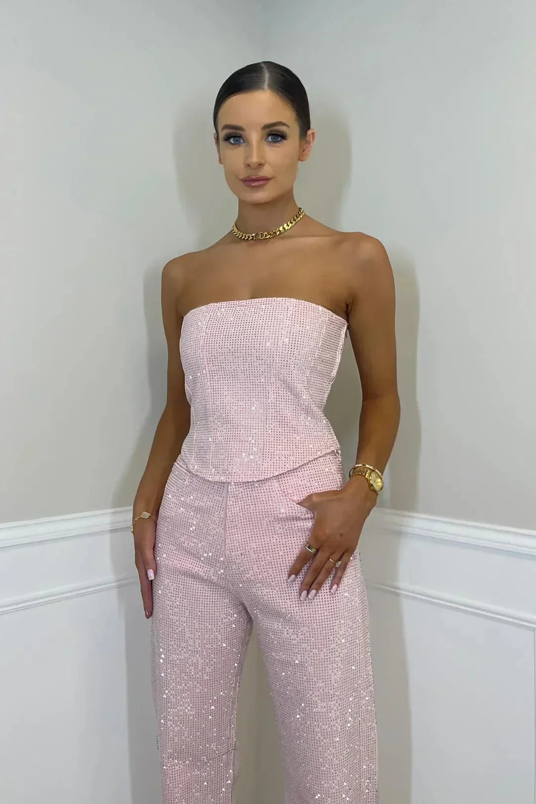 Sofia Combinaison Sans Dos – Élégance et Confort avec Jambes Amples