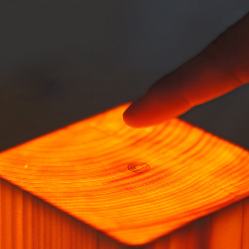 LumiLuxe - Lampe de Bureau LED Élégante