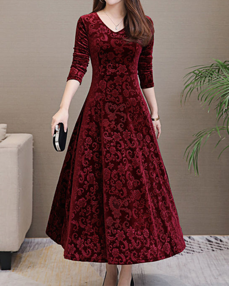 Robe Midi Élégante Isabella en Velours Doux – Sophistiquée et Intemporelle