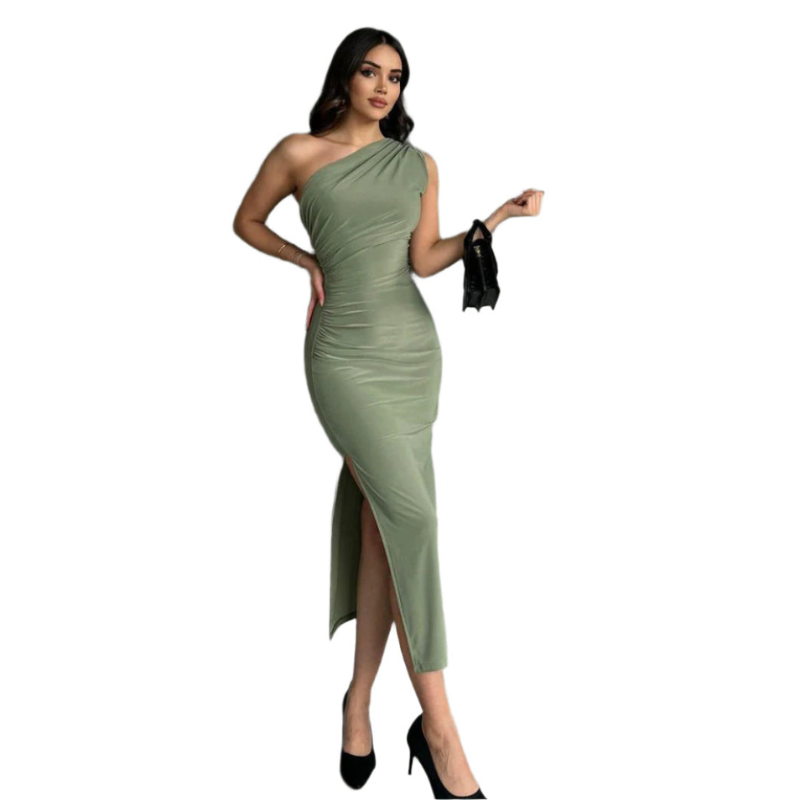 Robe à épaule unique avec fente Avelisse