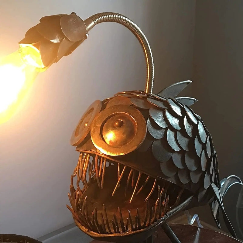 AnglerGlow - Lampe de poche en métal recyclé