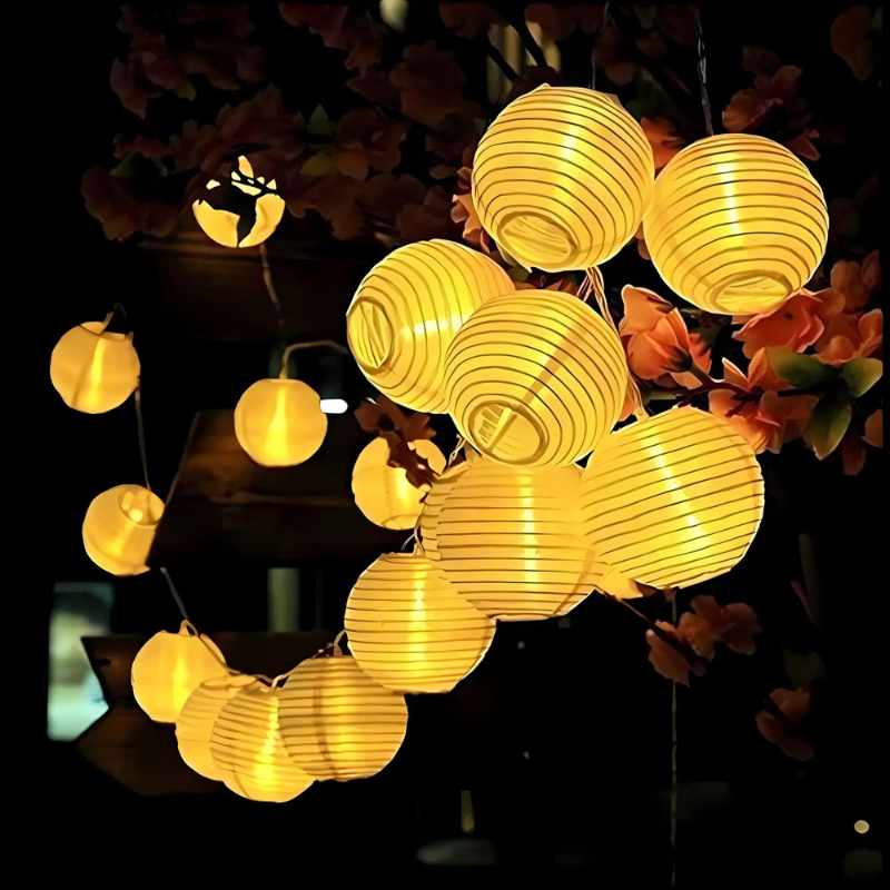 LumiFest – Lanternes en papier alimentées par énergie solaire