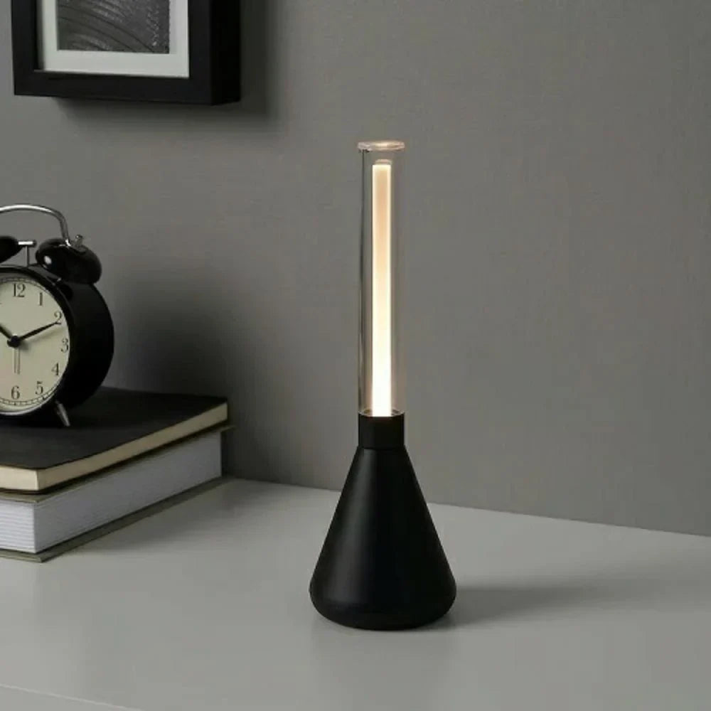 LumiCone - Lampe de table LED moderne avec tube transparent et base conique