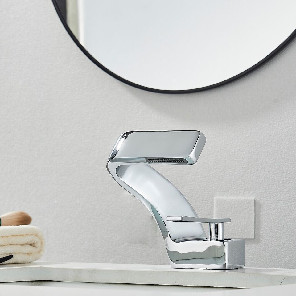 AquaArc - Robinets de bain modernes