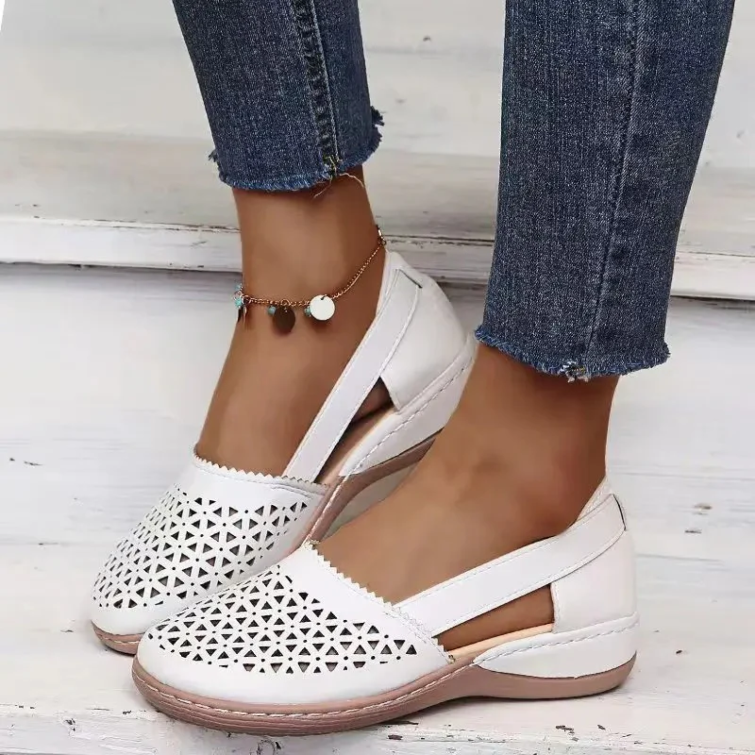 Solenn - Espadrilles à talon compensé perforées Ubesværet