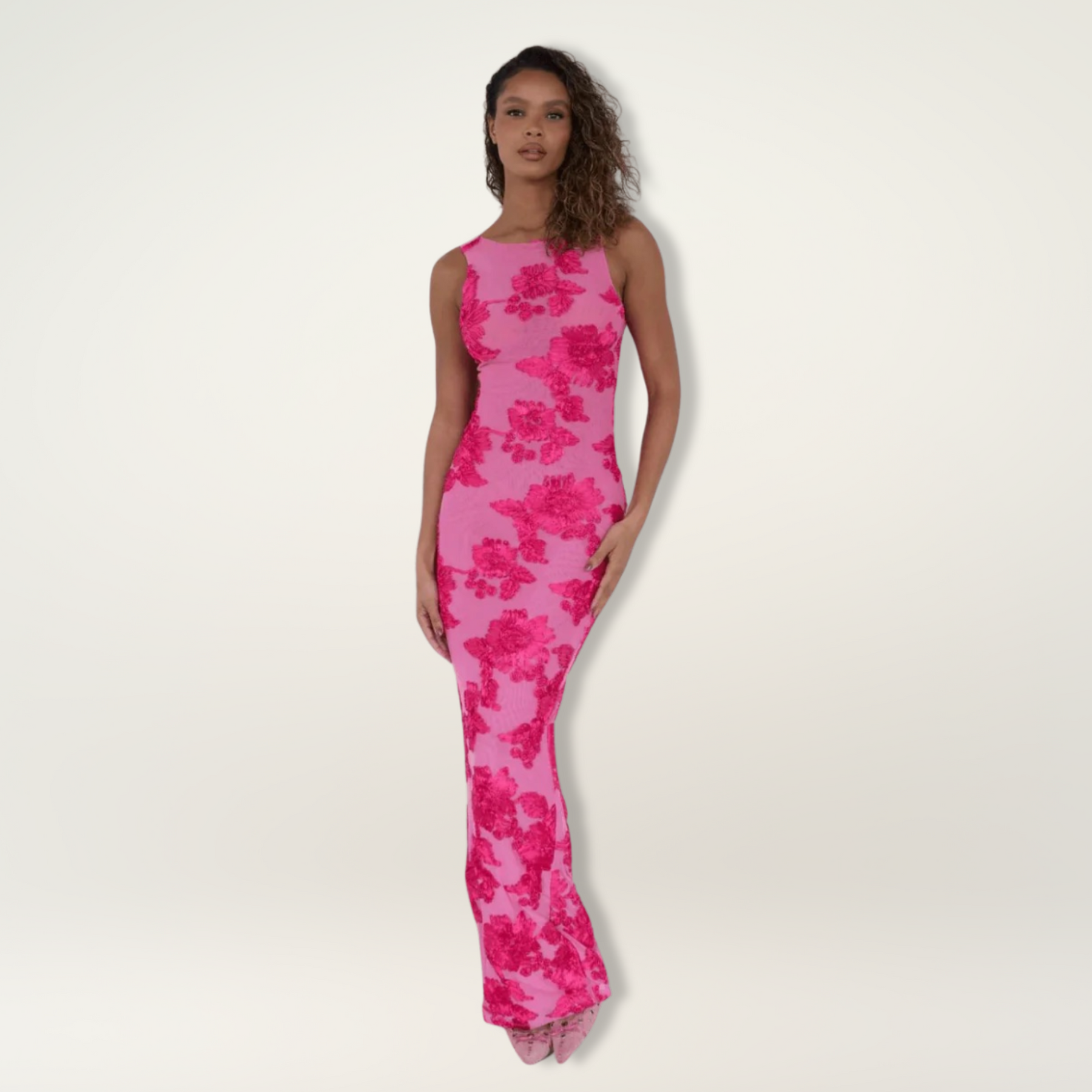 Stella - Robe maxi à imprimé floral rose avec col haut