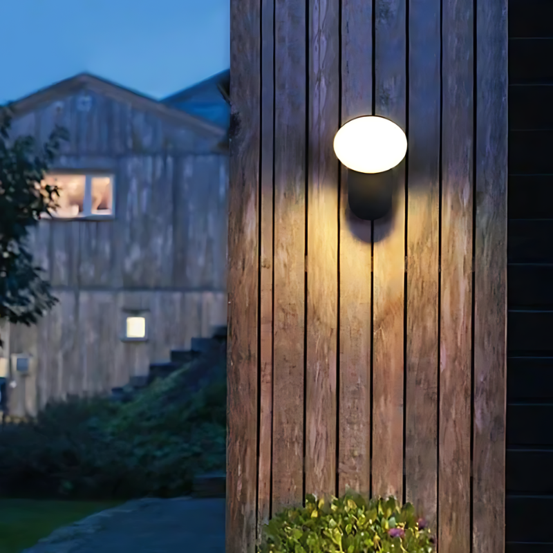 LumaGuard - lumière LED extérieure avec capteur de mouvement