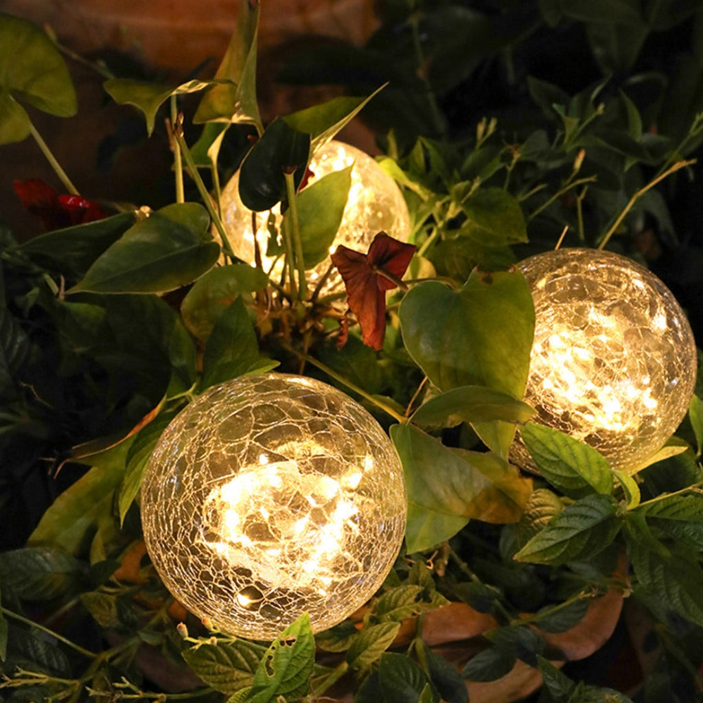 GlowGlobe - Lampe en verre tricotée solaire avec piquet de terre