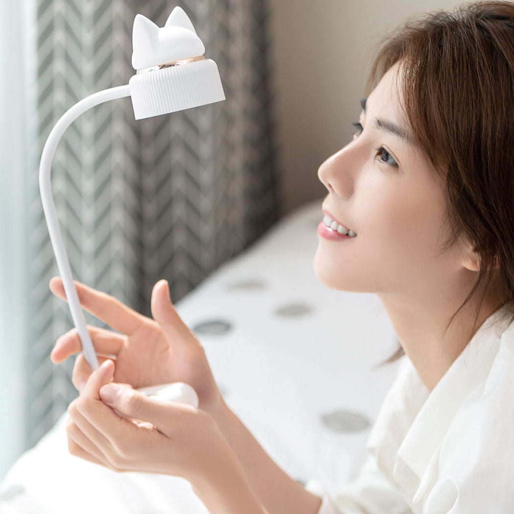 GlowLamp - Lampe de bureau LED moderne avec design d'oreilles de chat