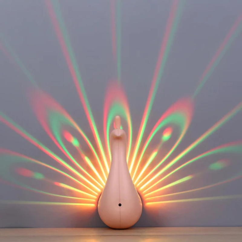 PeacockGlow Lampe de projection LED – Lampe décorative avec télécommande et effets de couleurs