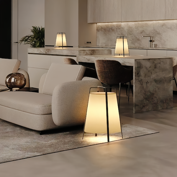 Lampe de sol moderne au design minimaliste