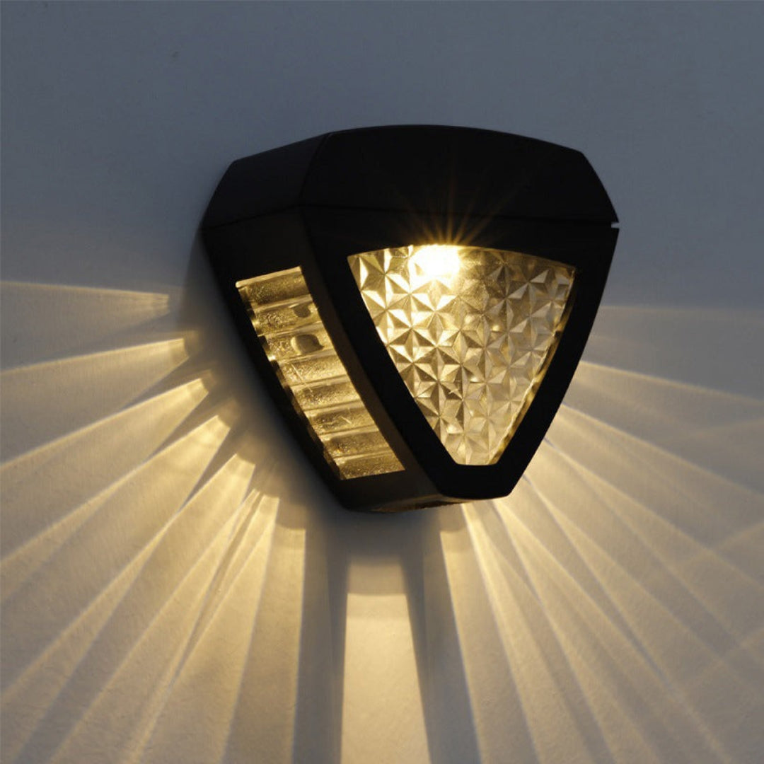 SolarLuxor – Lampe d'extérieur alimentée par solaire avec élégance égyptienne