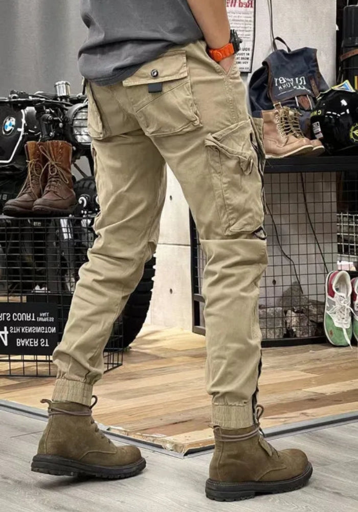 Calvin - Pantalon cargo pour homme avec jambes coniques et design à poches multiples