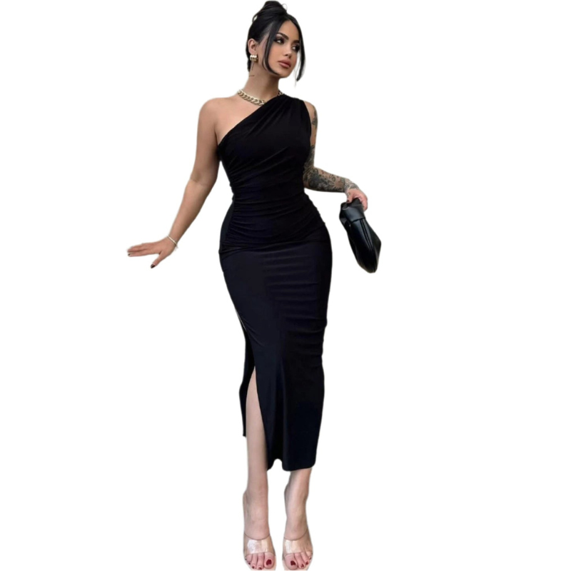 Robe à épaule unique avec fente Avelisse