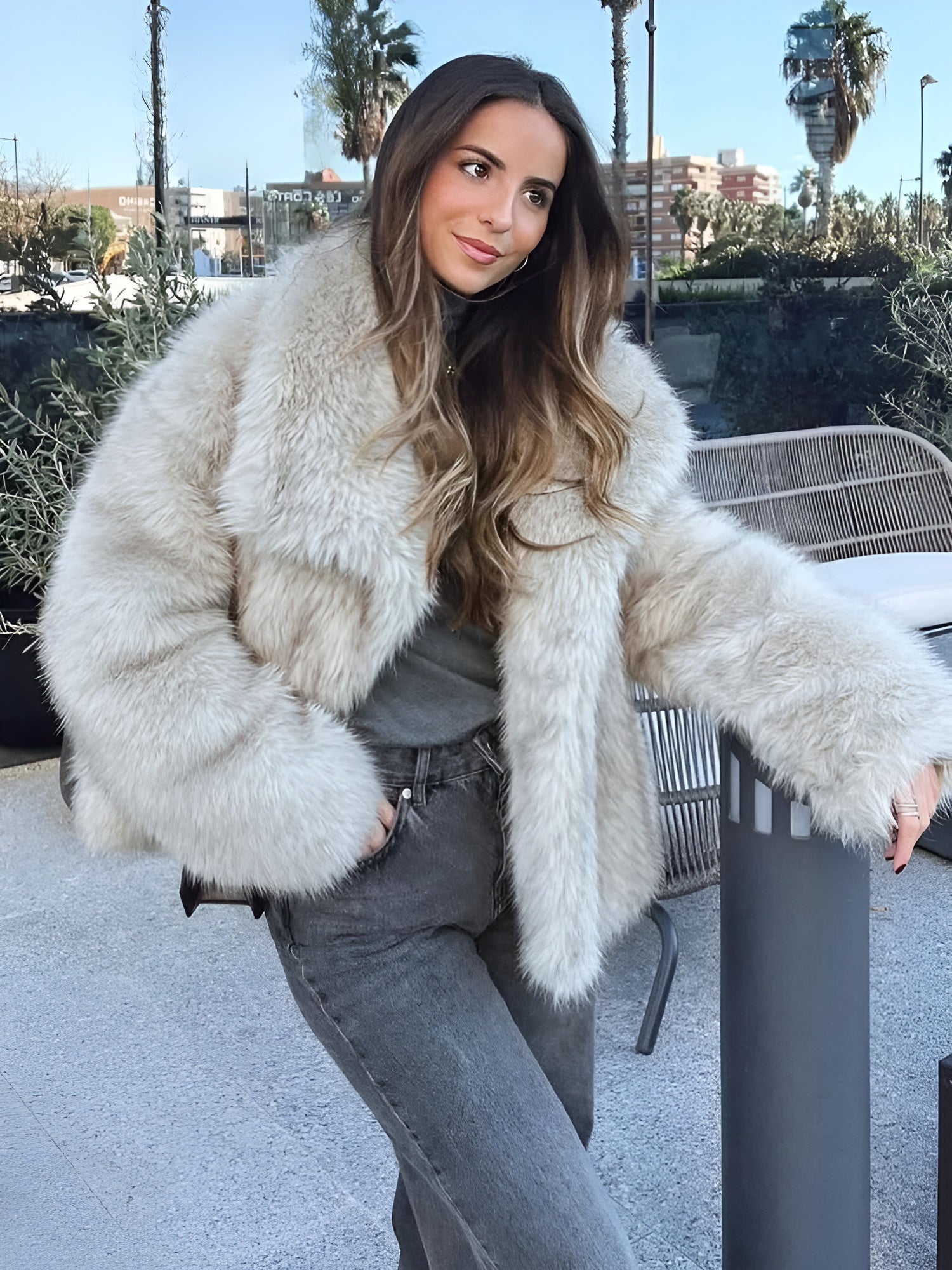 Sussane - Veste tendance en fausse fourrure pour femmes