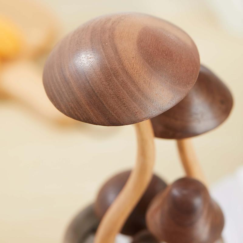 Décoration intérieure WhimsiShroom – Arrangement ludique de champignons