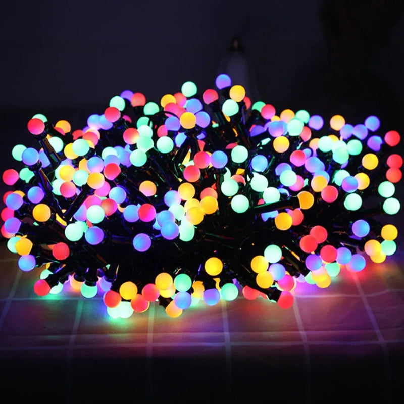 GlowSphere - Guirlande LED étanche avec boules rondes