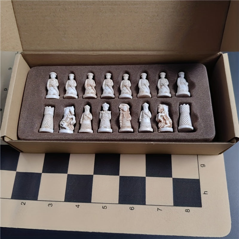 Jeu de société en cuir ancien avec des pièces de soldat distinctives
