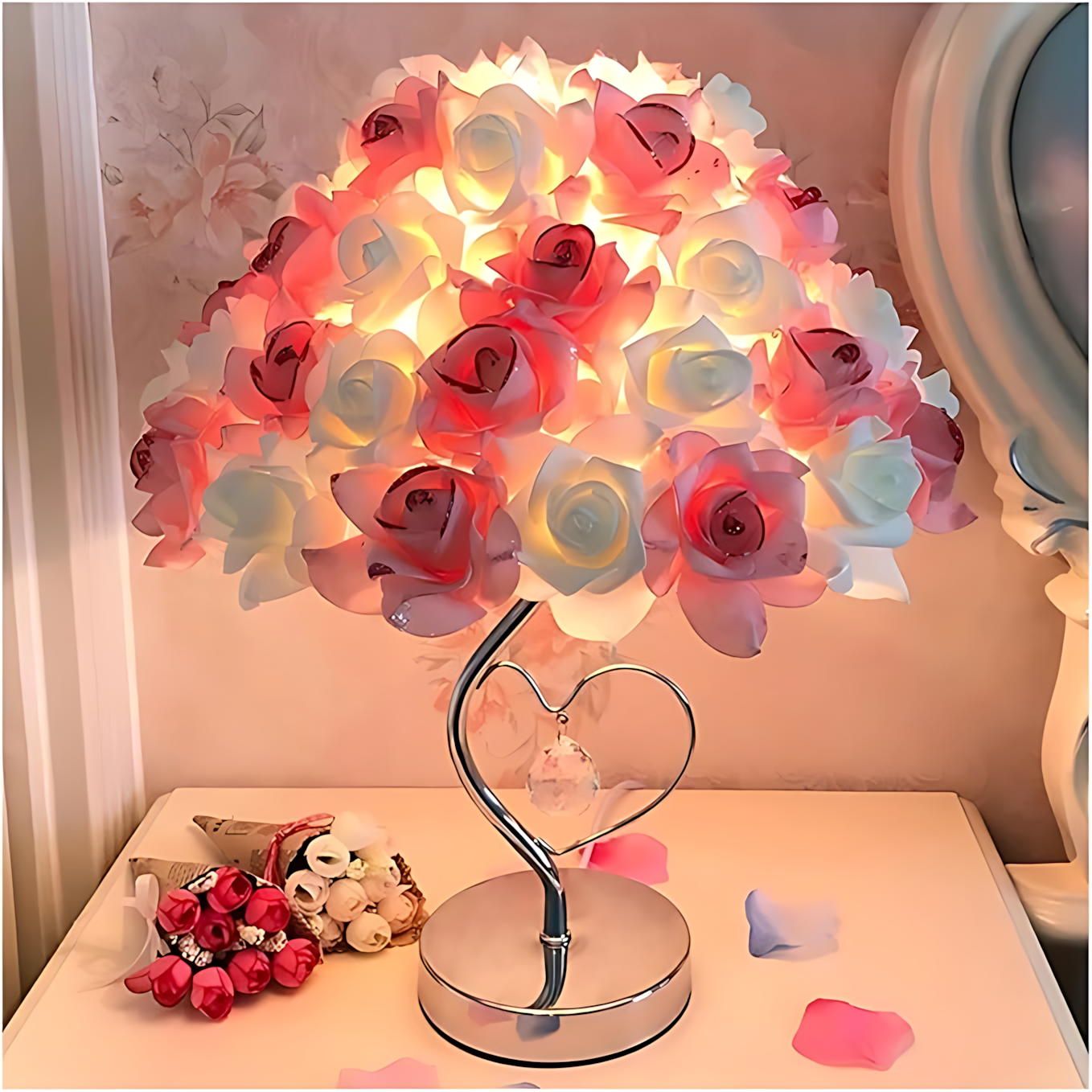 RoseLuxe - Lampe décorative élégante avec support en argent