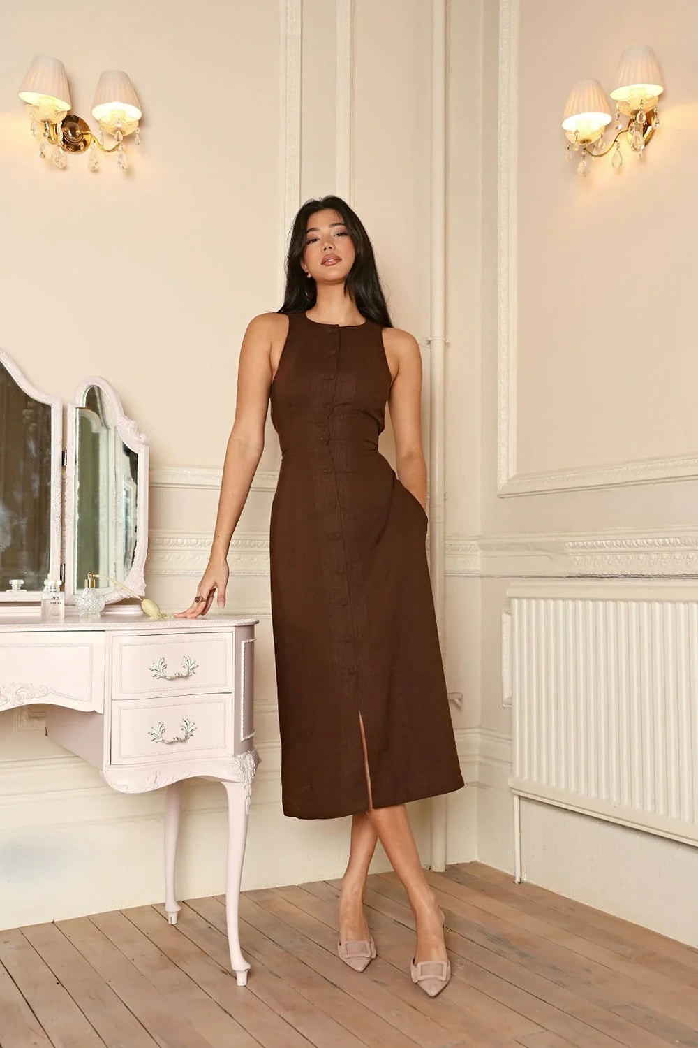 Ariane - Robe Midi Sans Manches avec Boutons