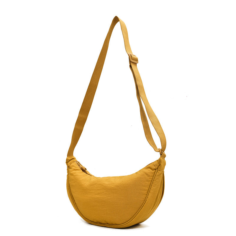 CurveCross - Sac crossbody courbé élégant pour une mode en déplacement