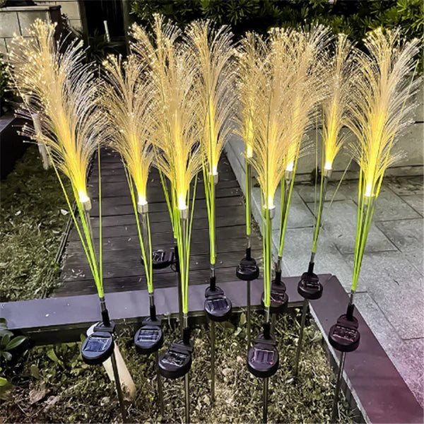 Lampadaire de jardin élégant à énergie solaire