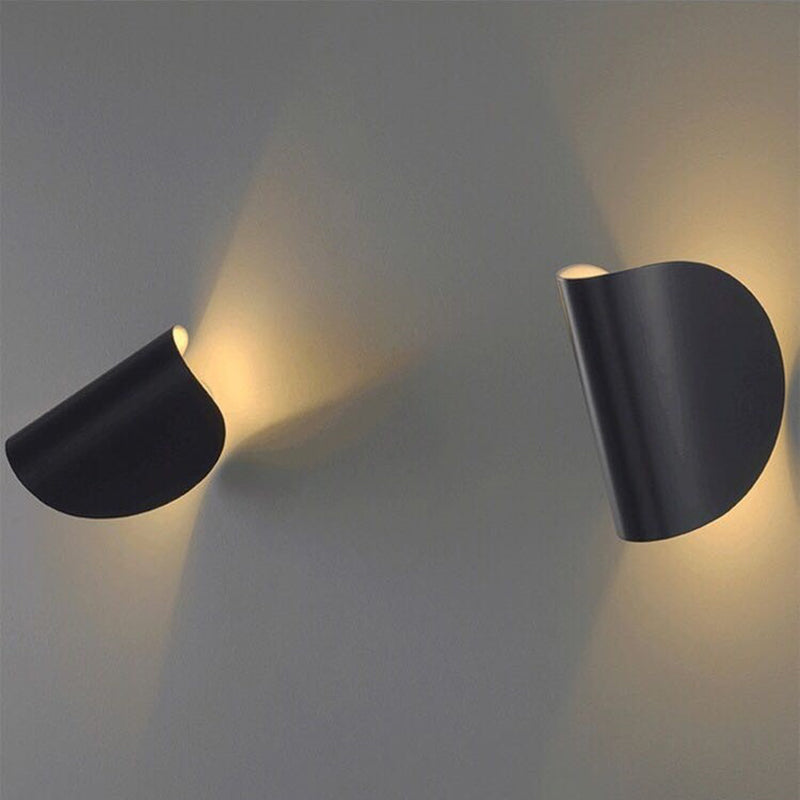 Luminaires muraux modernes en courbe
