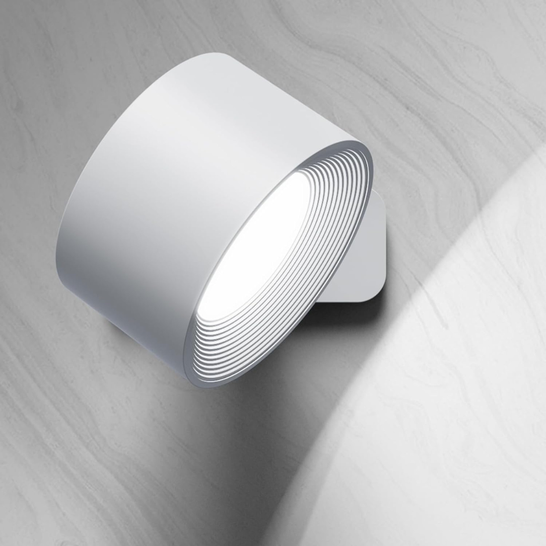 Illuminate - Luminaire LED mural ajustable