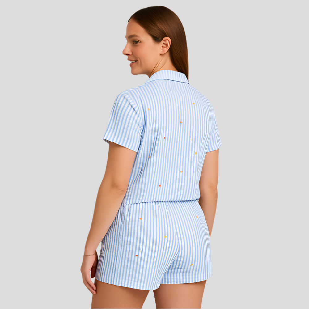 Ensemble de pyjama pour femmes en deux pièces – Chemise à boutons et short à taille elastique