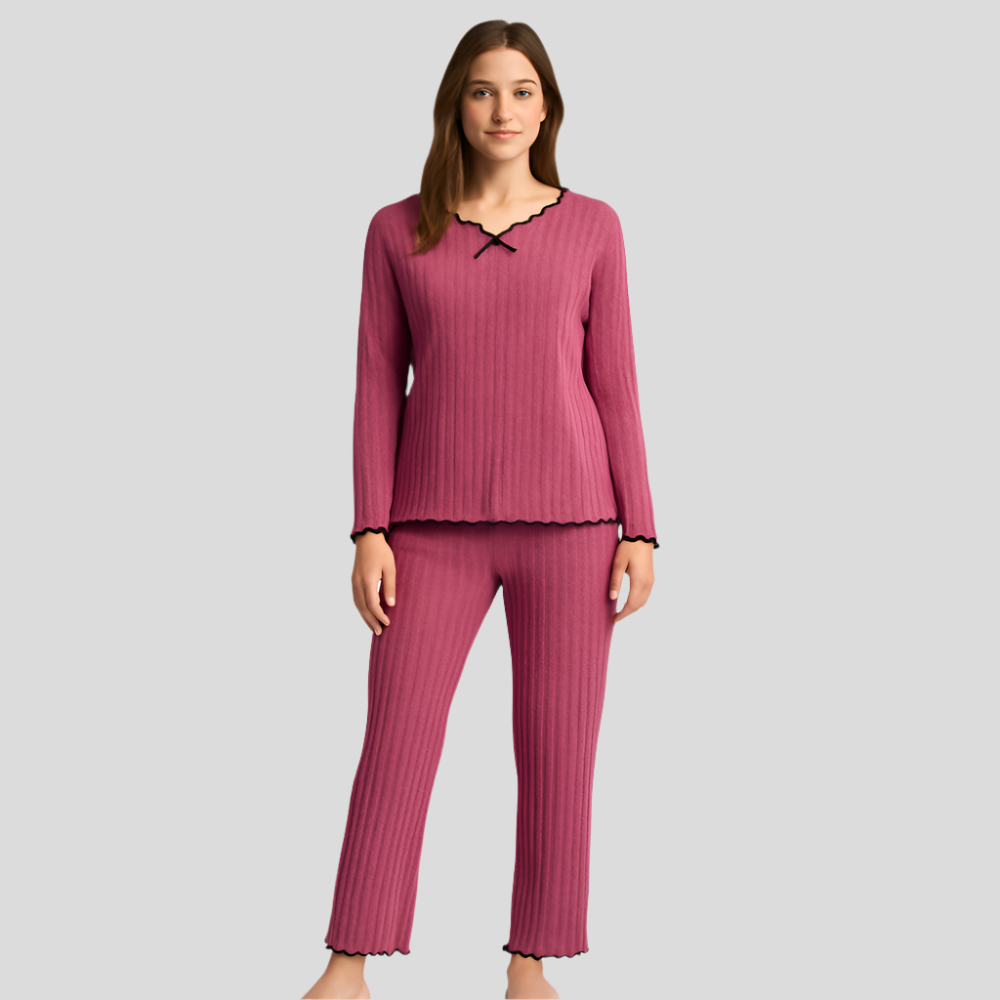 Ensemble de Pyjama pour Femmes – Lingerie de Nuit Confortable et Stylée