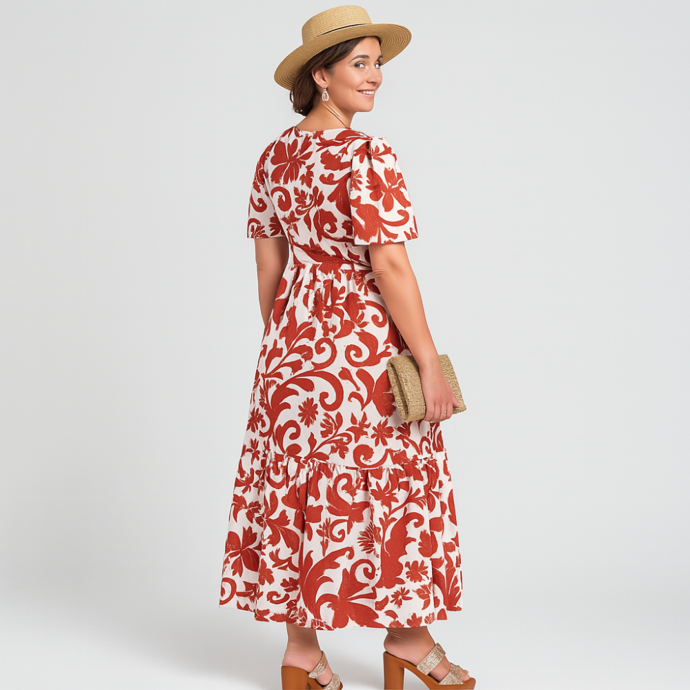 Robe longue – Découpe audacieuse pour les occasions d'été