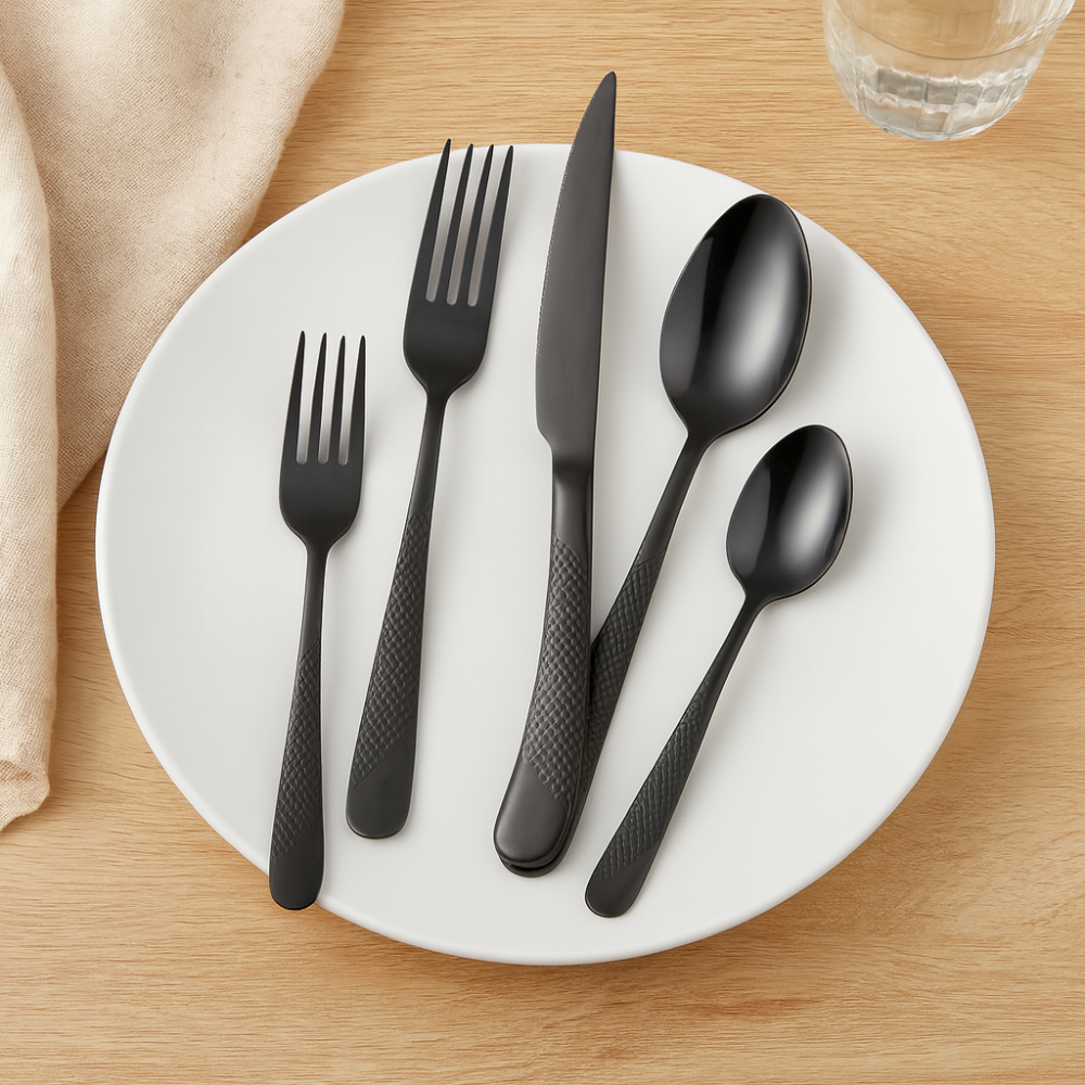 Service de table de 40 pièces en acier inoxydable noir Carver