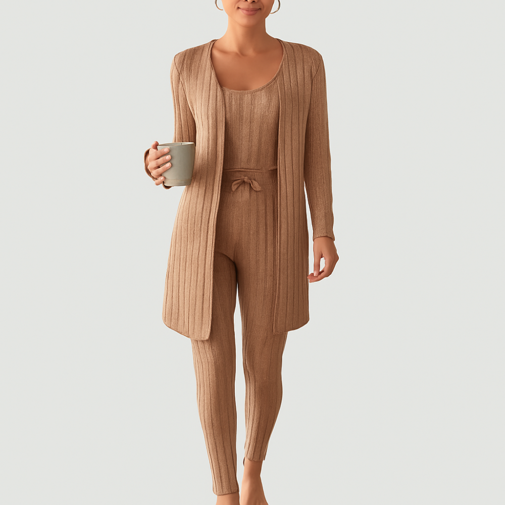 Ensemble Pyjama et Lounge Élégant pour Femmes – Doux et Confortable pour Dormir et Se Détendre