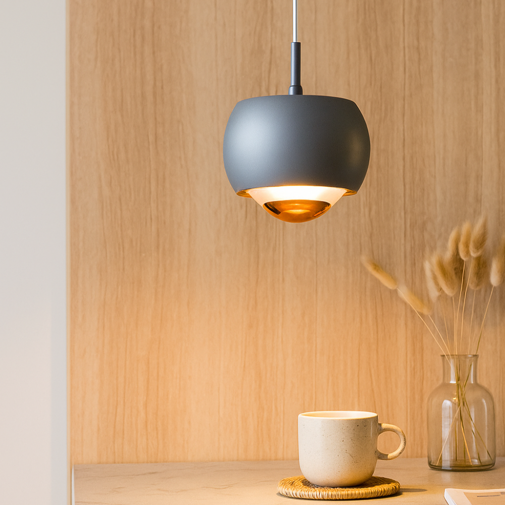 HaloForm – Suspension minimaliste avec éclairage LED et design circulaire élégant
