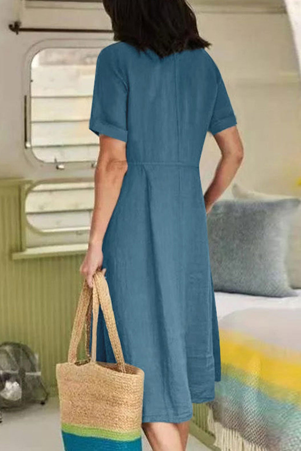 Robes midi à manches courtes pour femmes
