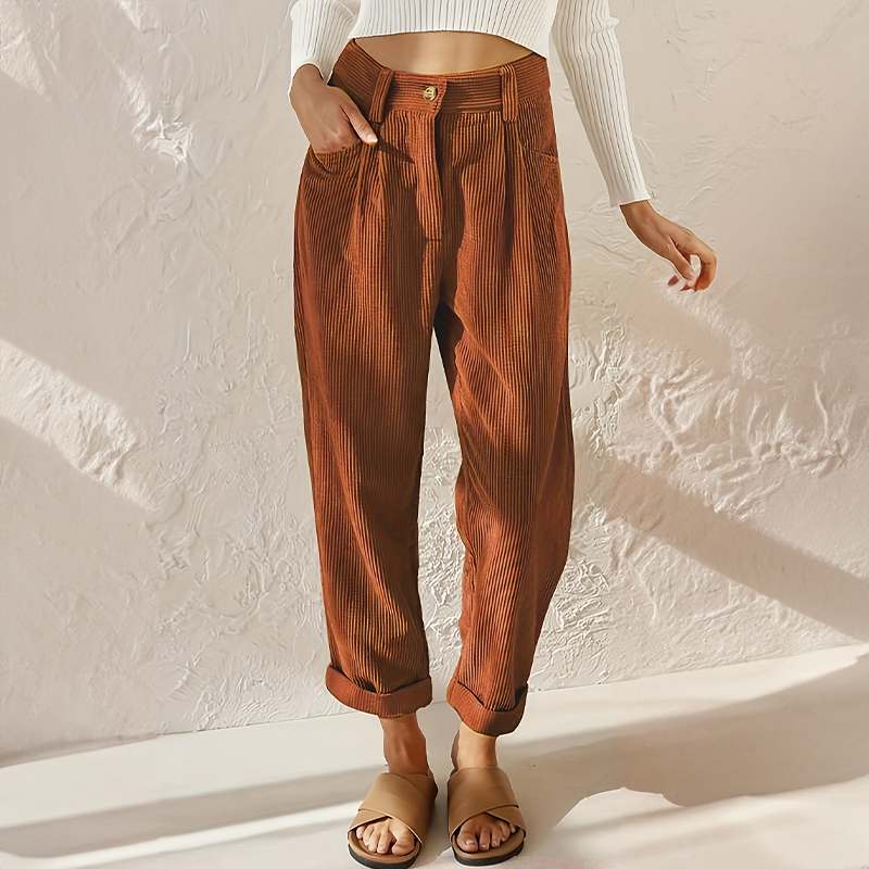 Klair - Pantalons en velours côtelé taille haute à coupe ample