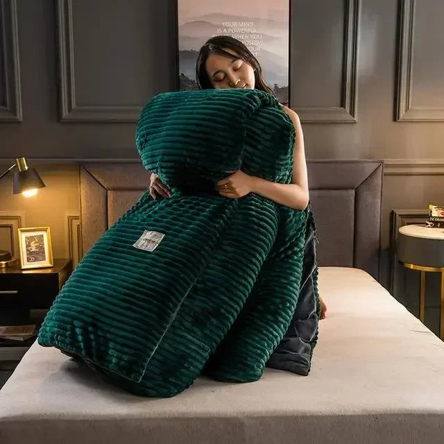 FluffyHaven Couverture en Peluche Douce – Confort et Chaleur Ultimes