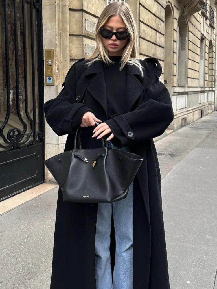 Manteau long élégant Noemi en laine avec ceinture