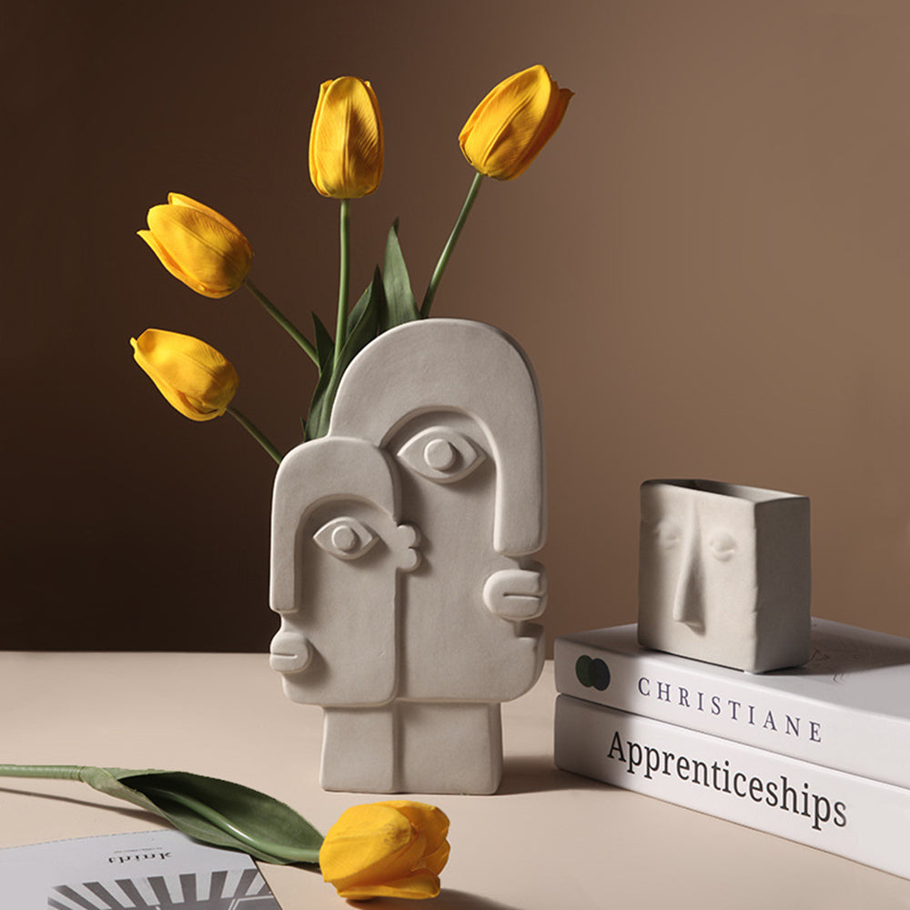 Vase de sol sculpturale FaceForm – Déclaration artistique moderne