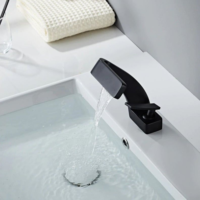 AquaArc - Robinets de bain modernes