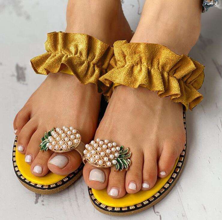 Eliza – Sandales élégantes avec bride à volants et ornements en perles ananas