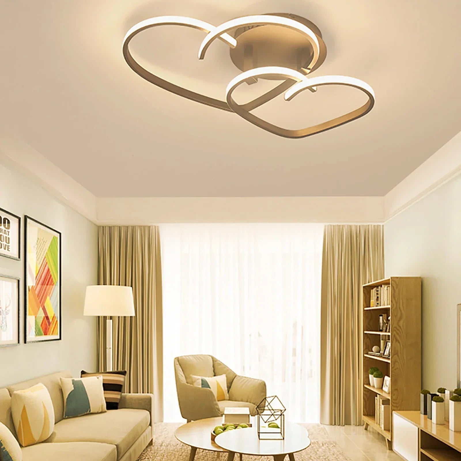 LumiHjerte Lampe de Plafond LED – Éclairage en Forme de Cœur Romantique pour des Espaces Agréables