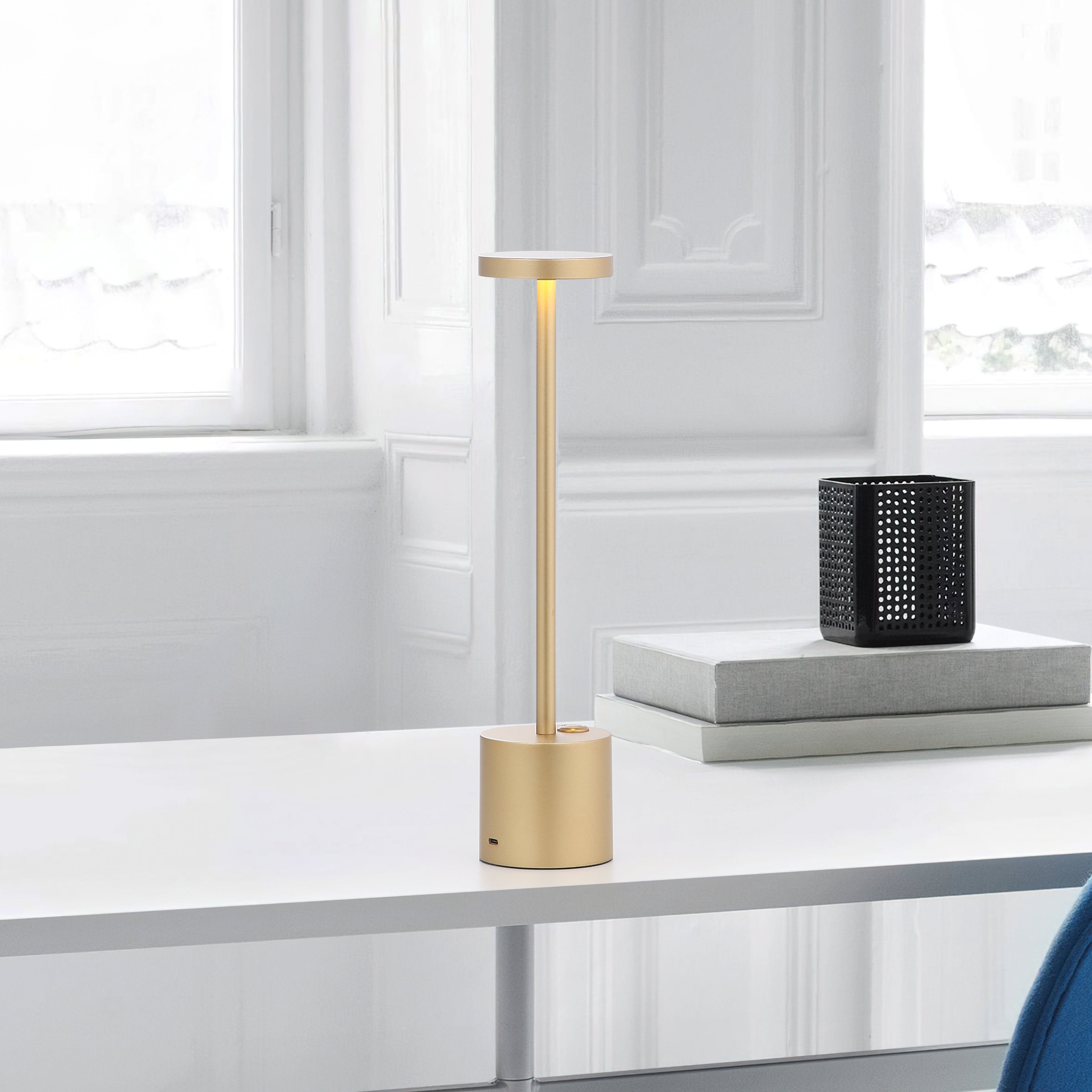 Lampe de table sans fil moderne
