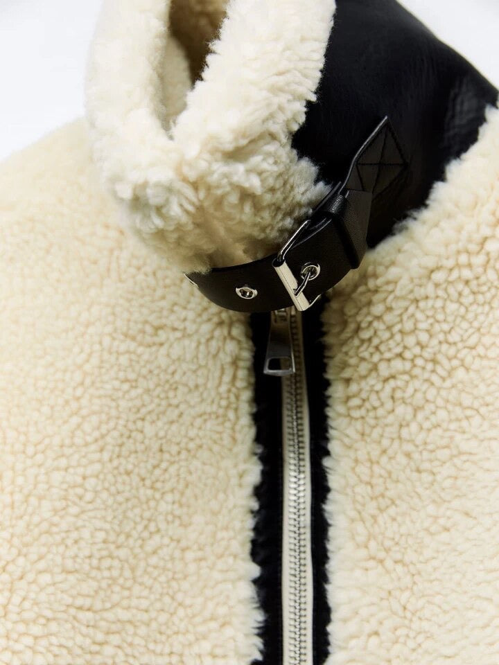 Andrea - Veste en peluche hygge crème